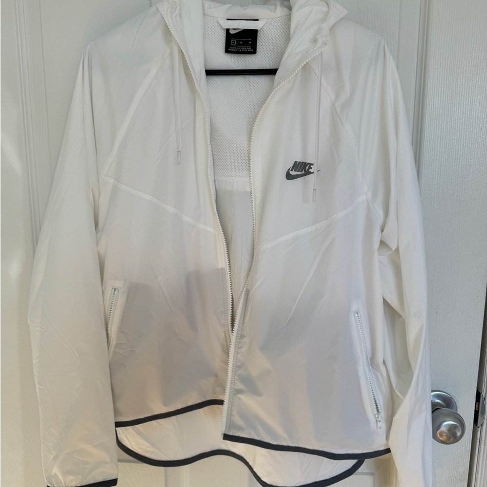 Nike White Hooded Jacket with Black Accents